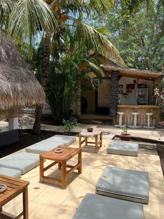 Nelly Homestay Gili Air Exterior photo